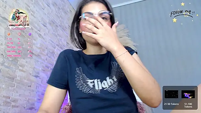 Snapshot of Tammy_soon chatting on 12.26.24 Tammy soon online show from 12.26.24