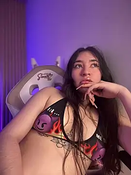 Sophie LS online show from 01.11.25