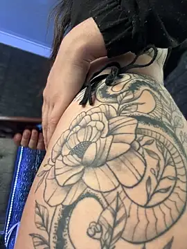 Sophie LS online show from 01.08.26