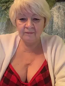 Laura Millf online show from 12.31.24