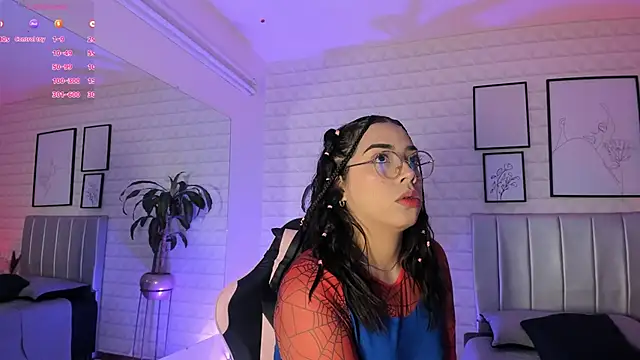 Lizzie-Evans online show from 03.12.26