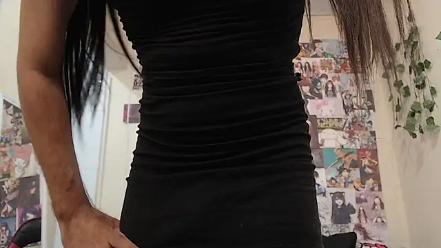 moon hill online show from 03.01.25