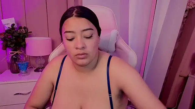 MollyBigBoobs12 online show from 03.03.26