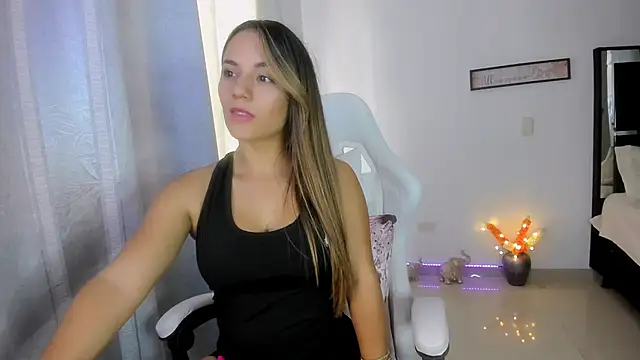 Sara lopez 28 online show from 02.19.25