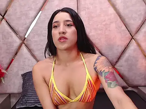 Snapshot of Eimy_Sexy_ chatting on 02.03.25 Eimy Sexy  online show from 02.03.25