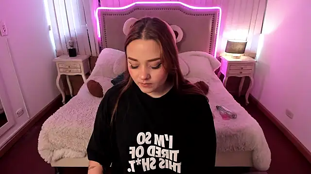 Valentina Se online show from 12.23.24