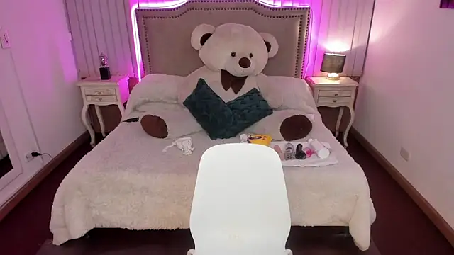 Valentina Se online show from 12.29.24