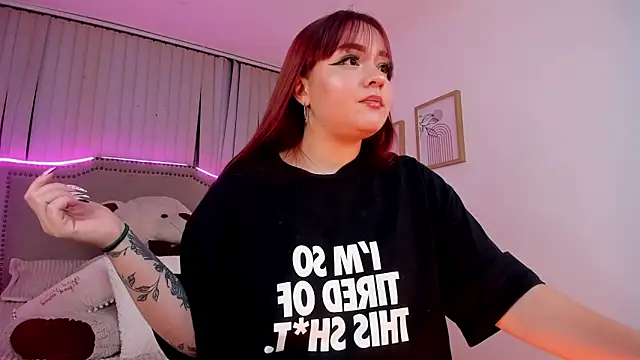 Valentina Se online show from 03.20.25