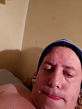 HeteroHotGuy1 online show from 03.11.25