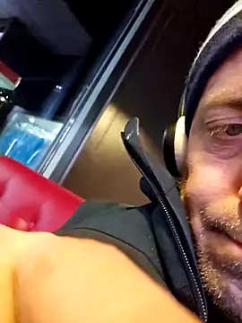 HeteroHotGuy1 online show from 03.17.25