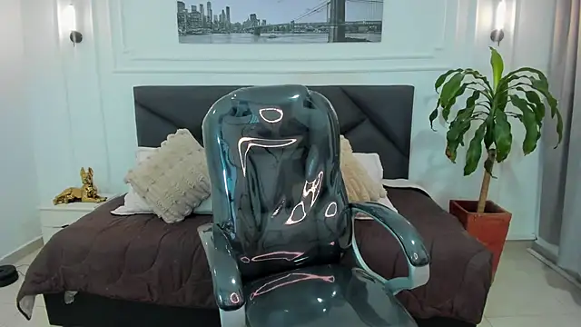 Damian23   online show from 11.18.25