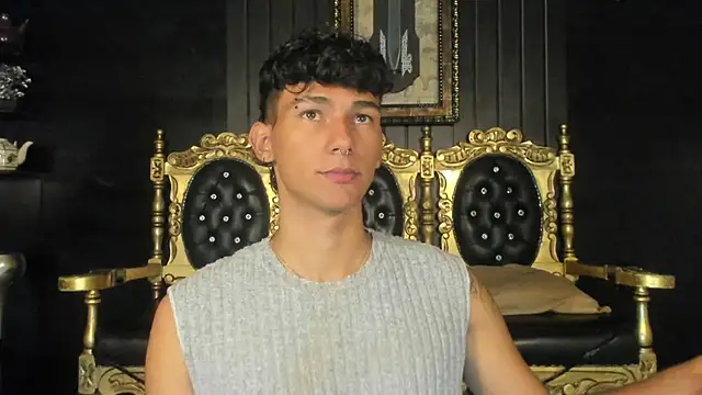 Snapshot of Alexx_tc chatting on 12.14.24 Alexx tc online show from 12.14.24