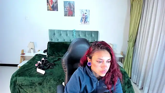 Snapshot of Kat_cute_ chatting on 02.24.25 Kat cute online show from 02.24.25