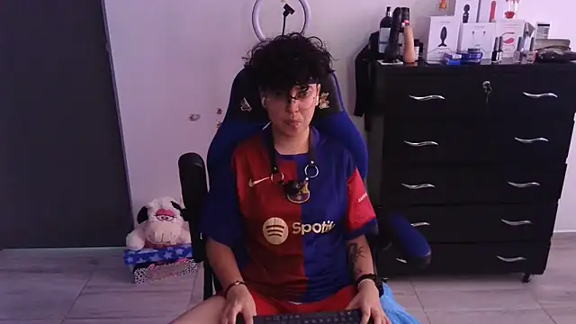 thomascooper7 online show from 02.28.25