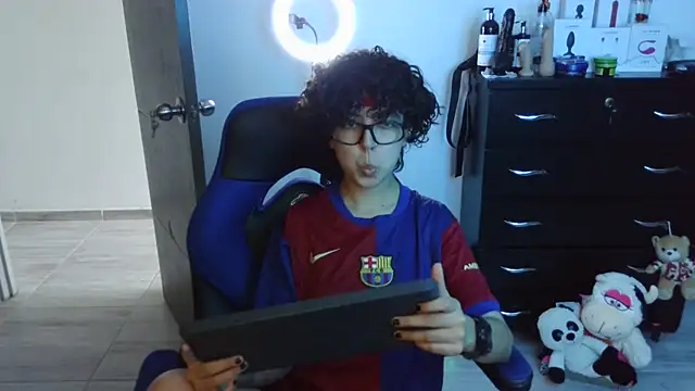 thomascooper7 online show from 09.25.25