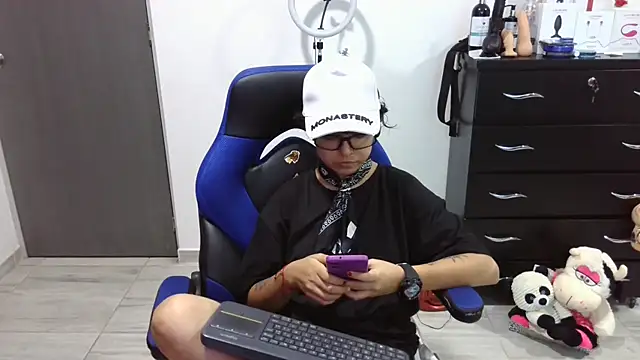 thomascooper7 online show from 02.04.26