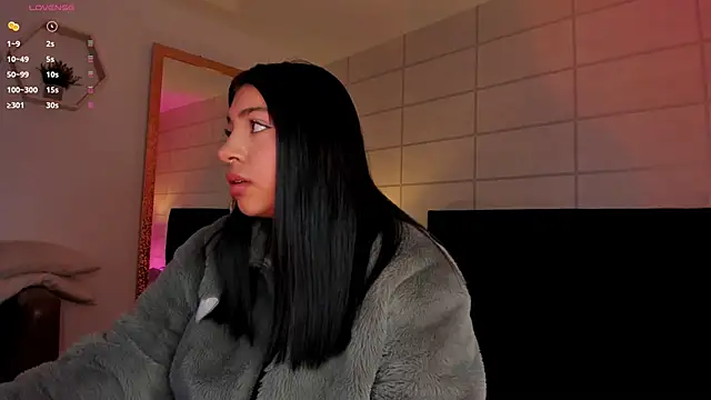 Snapshot of Christine_Laam chatting on 02.19.26 Christine Laam online show from 02.19.26