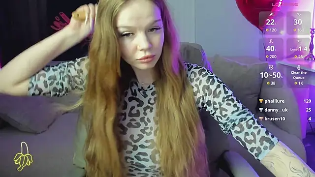 Eva Conors  online show from 02.26.25