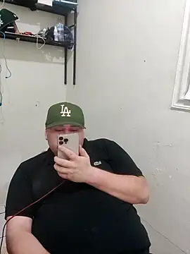 Snapshot of RodeMud chatting on 02.20.26 RodeMud online show from 02.20.26