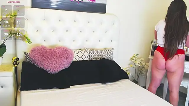 Ysabell01 online show from 04.20.26