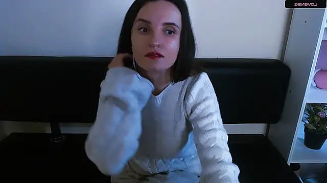 LaimaV  online show from 01.03.25