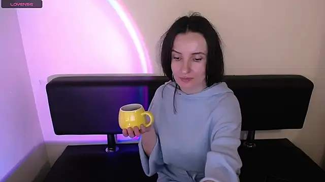 LaimaV  online show from 09.30.25