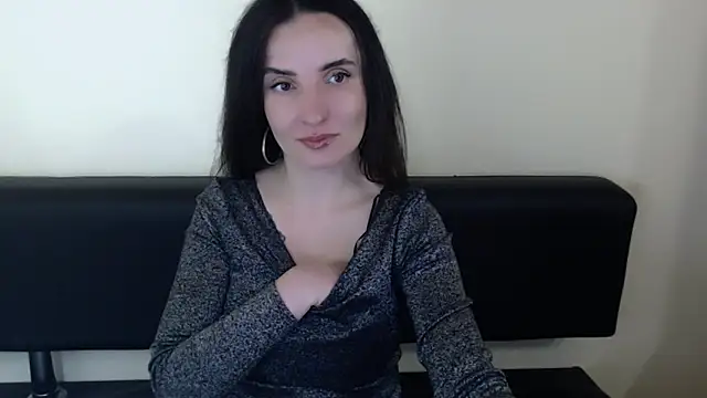 Snapshot of LaimaV_ chatting on 06.14.26 LaimaV online show from 06.14.26
