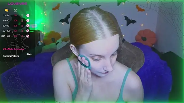 Fluffy muffin  online show from 10.24.25