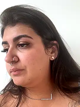 Snapshot of isa_ofc2024 chatting on 12.04.25 isa ofc2024 online show from 12.04.25