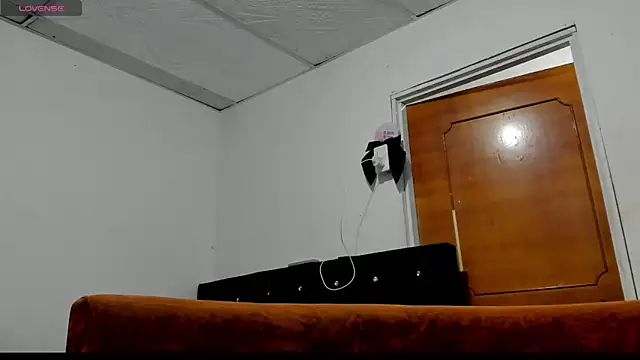 chloe evanx  online show from 12.11.24