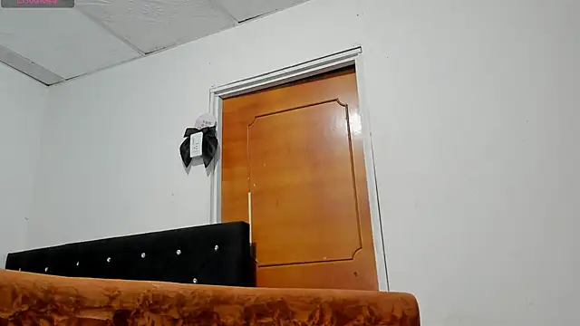 chloe evanx  online show from 01.02.25