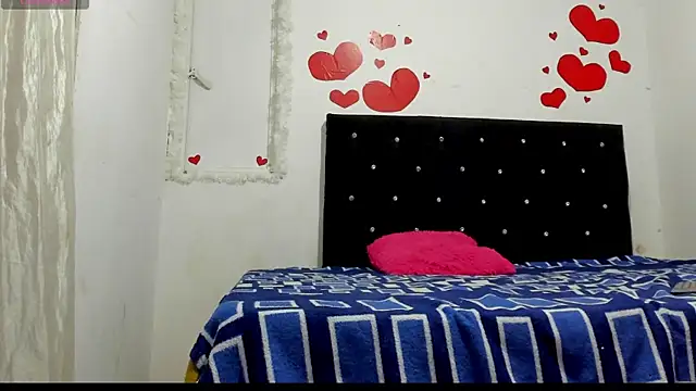 chloe evanx  online show from 03.05.25