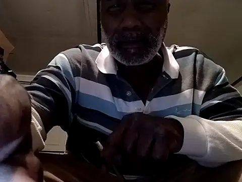 Snapshot of yasohw chatting on 03.21.25 yasohw online show from 03.21.25