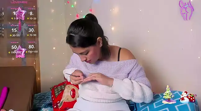 Dulcegoddes1 online show from 12.12.24
