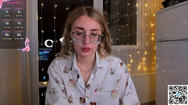 LivyyBossom online show from 01.07.25