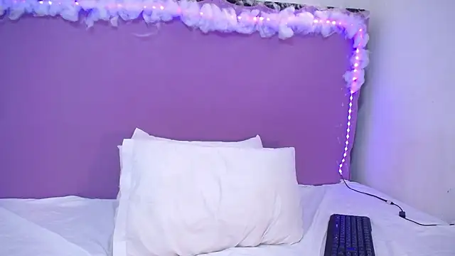 Amberhernandez online show from 03.09.25