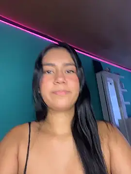 Snapshot of ALANAH_KITTY chatting on 02.17.26 ALANAH KITTY online show from 02.17.26