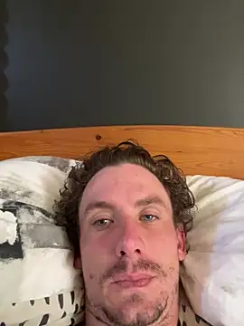 bradleyjamesmc online show from 01.18.25