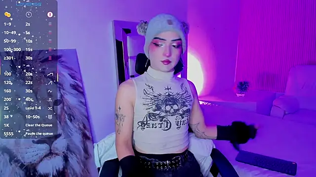 melodybonss  online show from 10.21.25