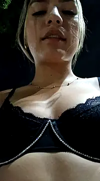 GIRL DONCELLA online show from 12.22.24