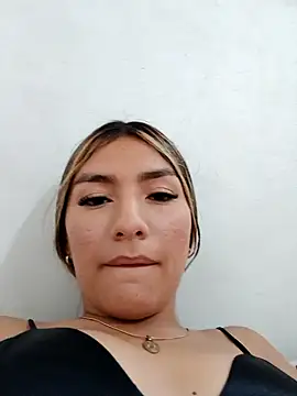 GIRL DONCELLA online show from 12.30.24