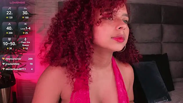 lara jones  online show from 02.04.25