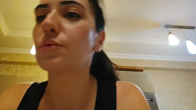 AlejandraDelaney online show from 12.26.24