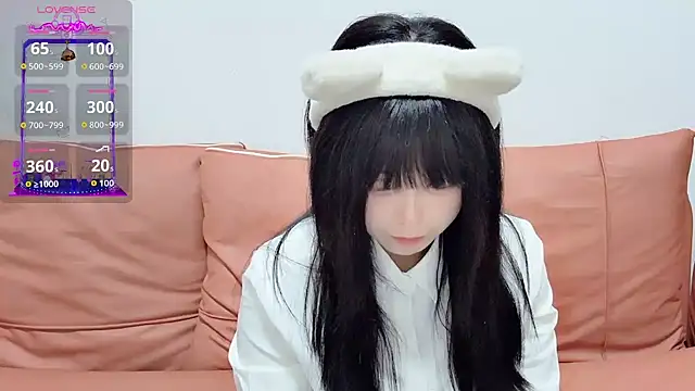 Snapshot of QQ88-99 chatting on 03.29.26 QQ88-99 online show from 03.29.26