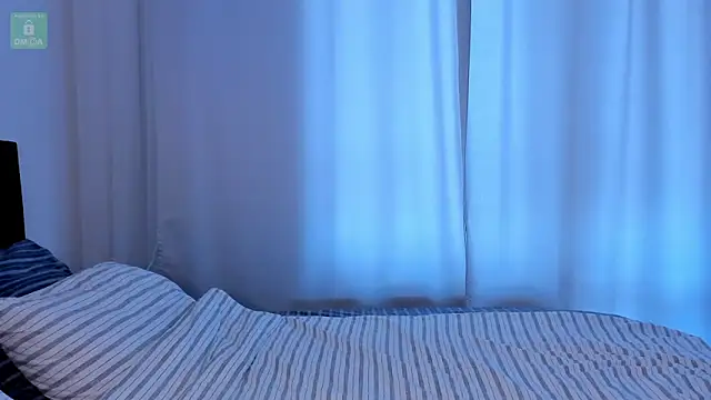 erika hoiree online show from 06.09.26