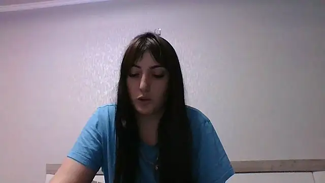 Moniic Moon online show from 12.01.24