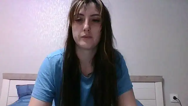 Moniic Moon online show from 02.08.25