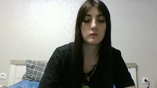 Moniic Moon online show from 03.08.25