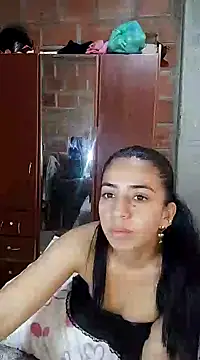 Snapshot of anngela01 chatting on 12.13.24 anngela01 online show from 12.13.24