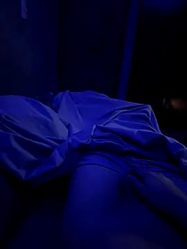 mismmia online show from 09.23.25